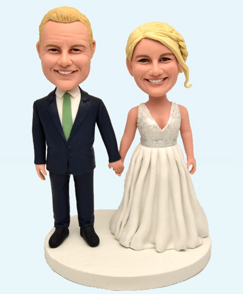 Personalized Bobbleheads Wedding Caketopper